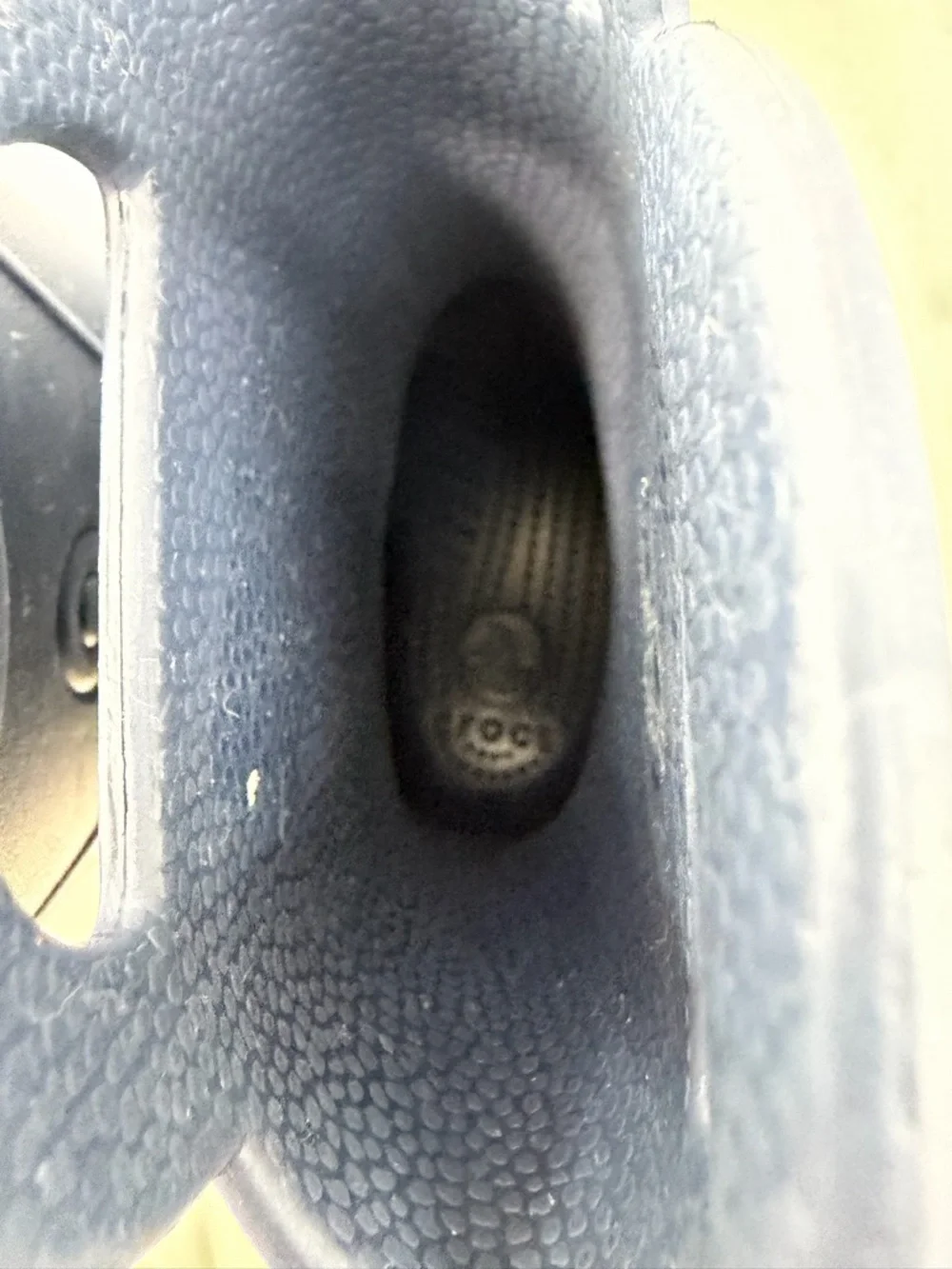 CROCS Kids size 1 Dark Blue Handle Rain Boots